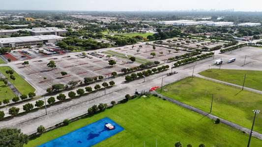 Traz-Powell Stadium Parking Lot in Miami 4