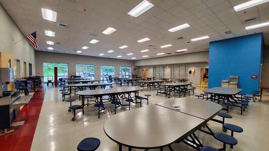 Pond Gap Elementary School Cafeteria in Knoxville