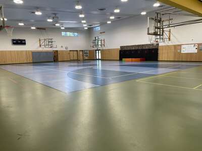 Sunset Primary School Wellness/Commons in West Linn