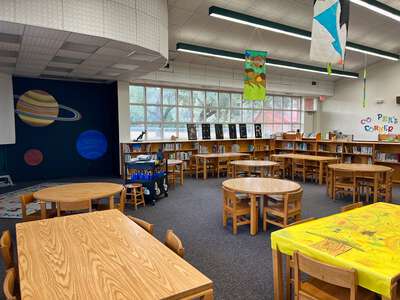 Sherwood Elementary School Library in Pensacola
