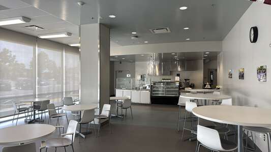 Leuzinger High School Leu's Cafe in Lawndale 3