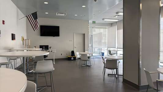 Leuzinger High School Leu's Cafe in Lawndale 4