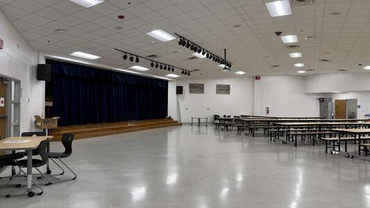 Denton Creek Elementary School Cafeteria - DCE in Coppell