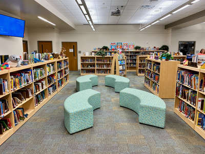Dover Shores Elementary School Media Center in Orlando