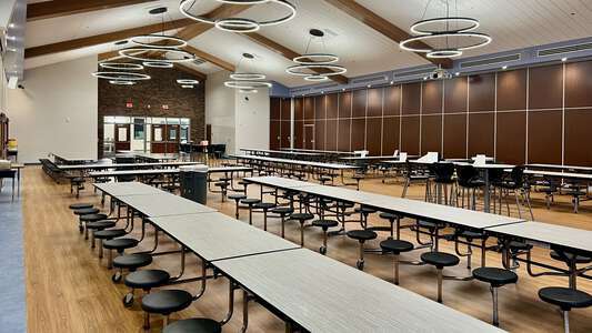 Rosemont Elementary School Cafeteria in LaGrange