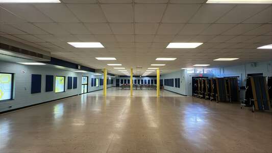 Matthews Elementary School Cafeteria in Matthews 4