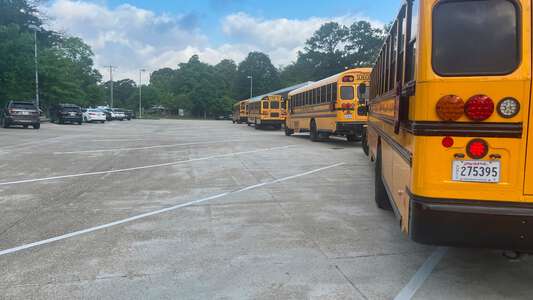 Claiborne Elementary School Parking Lot - Visitors in Baton Rouge