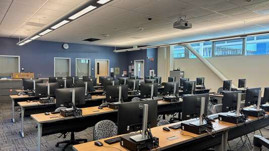 San Jose City College M102 - Computer Lab in San Jose