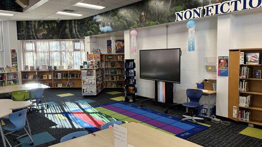 Corporate Landing Elementary School Library in Virginia Beach 4