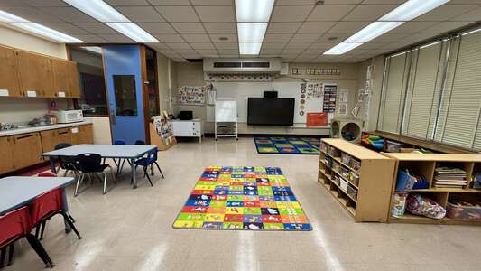 Biltmore Elementary School Classroom Standard (3 hr min) in Jacksonville