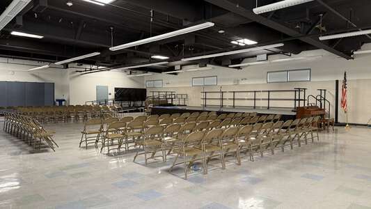 Anaheim Hills Elementary School Cafeteria in Anaheim