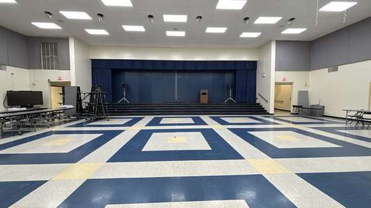 Devonshire Elementary School Cafeteria in Charlotte 2