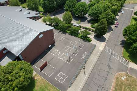 Madison Middle School Outdoor Area in Eugene