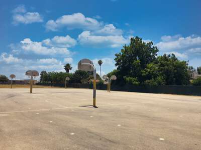 Goshen Elementary School Outdoor Basketball Courts 1 in Visalia