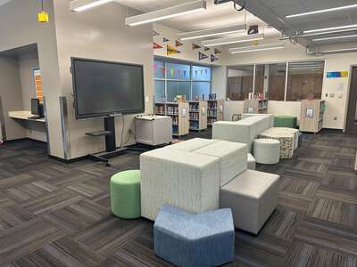 CityLab High School Library in Dallas 4