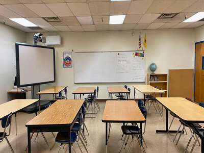 Washington Middle School Classroom Standard in Albuquerque