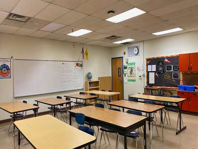 Washington Middle School Classroom Standard in Albuquerque
