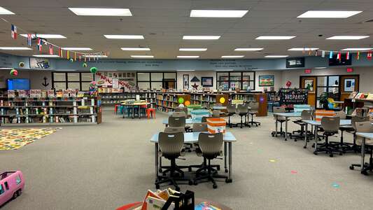 White Oak Elementary School Media Center in Sugar Hill 3