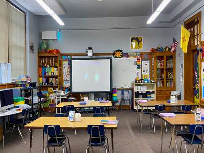 Lew Wallace Elementary School Classroom Standard in Albuquerque