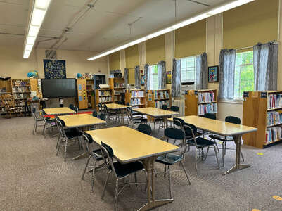 Fountain City Elementary School Library in Knoxville 2