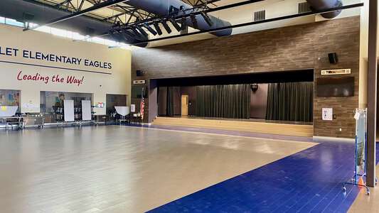 Haslet Elementary School Cafetorium (Room 500) in Haslet