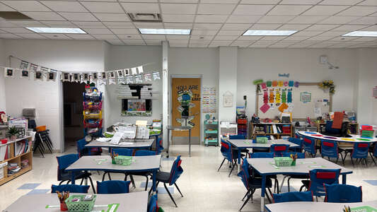 Daley - Richard J Daley Elementary Academy Classroom Standard in Chicago 4