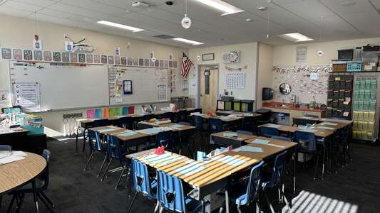 Mathis - Beverly S. Elementary School Classroom Standard in Las Vegas