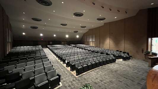 Stovall Middle School Auditorium (C118) in Houston