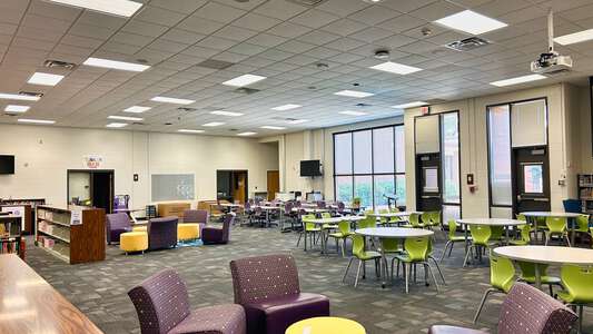 Coleman Middle School Library in Duluth