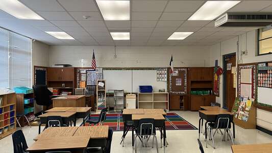 Sagamore Hill Elementary School Classroom Standard in Fort Worth