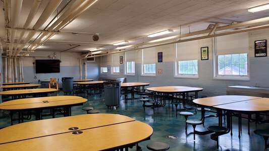 Beaumont Magnet Academy Cafeteria in Knoxville