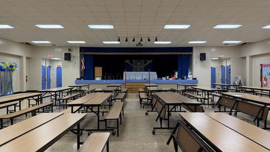 Cafeteria (3 hr min)