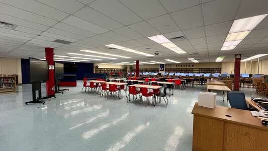 American Senior High School Library in Miami