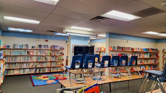 Murray Manor Elementary School Library in La Mesa