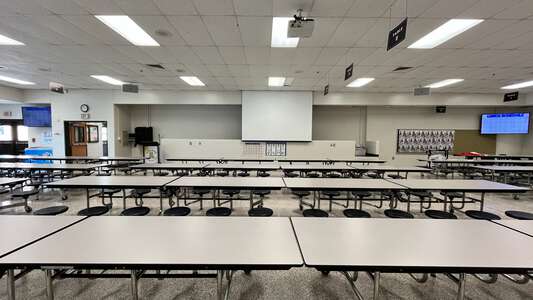 Alcova Elementary School Cafeteria in Dacula