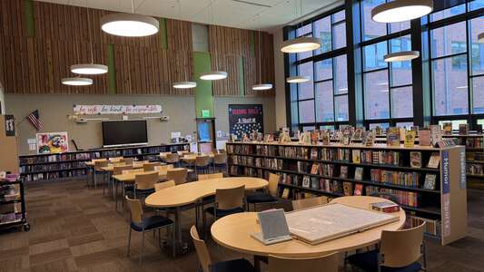 xDNU Stella Schola Middle School (Formerly LWSD) Library in Redmond