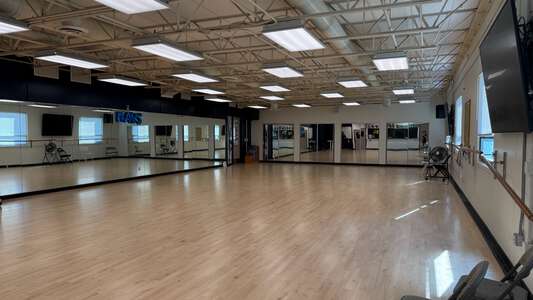 La Costa Canyon High School Dance Room in Carlsbad