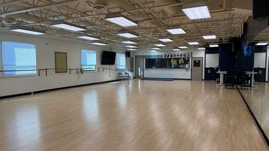La Costa Canyon High School Dance Room in Carlsbad