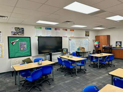 New Tech High School at BF Darrell Classroom Standard in Dallas