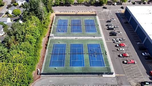 Kirkland Tennis Courts