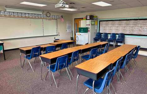 Level Creek Elementary School Classroom Standard in Suwanee