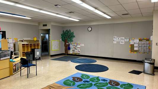 Duncan Holbert School and Early Start Classroom Standard in Watsonville 3