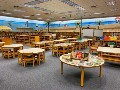 Val Vista Lakes Elementary School Library in Gilbert