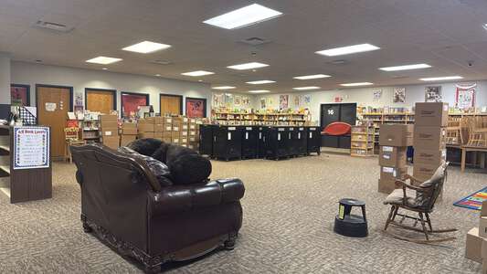 Tinker Elementary School Library in Oklahoma City 2