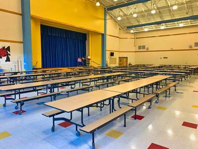 Mooresville Intermediate School Cafeteria in Mooresville
