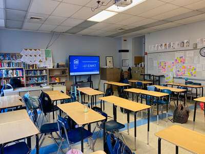 Taft - William Howard Taft High School Classroom Standard in Chicago