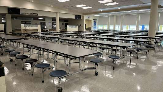 Crestdale Middle School Cafeteria in Matthews 4