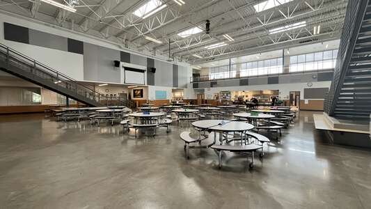 Hazeldale Elementary School Cafeteria in Beaverton 3
