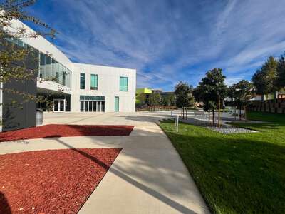 Evergreen Valley College Oculus Student Services Plaza in San Jose 4