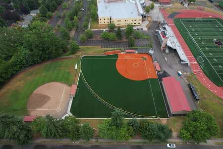 Southridge High School Varsity Softball in Beaverton